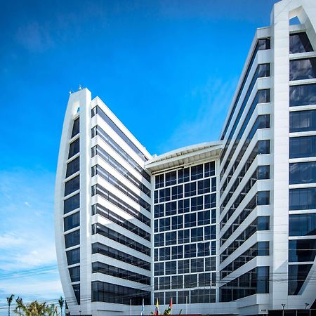 Wyndham Manta Sail Plaza Hotel And Convention Center Kültér fotó